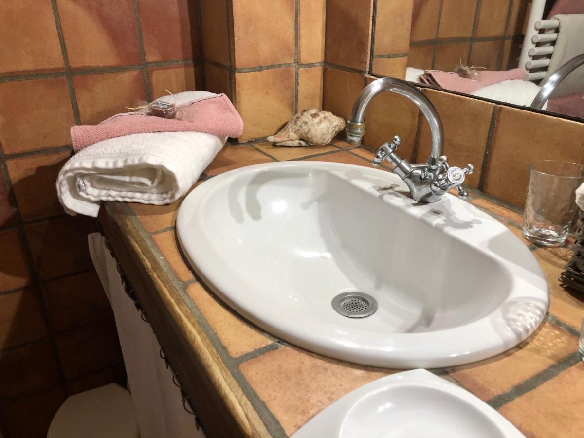 Mas Du Pont De Laute Villa Le Cailar Dış mekan fotoğraf